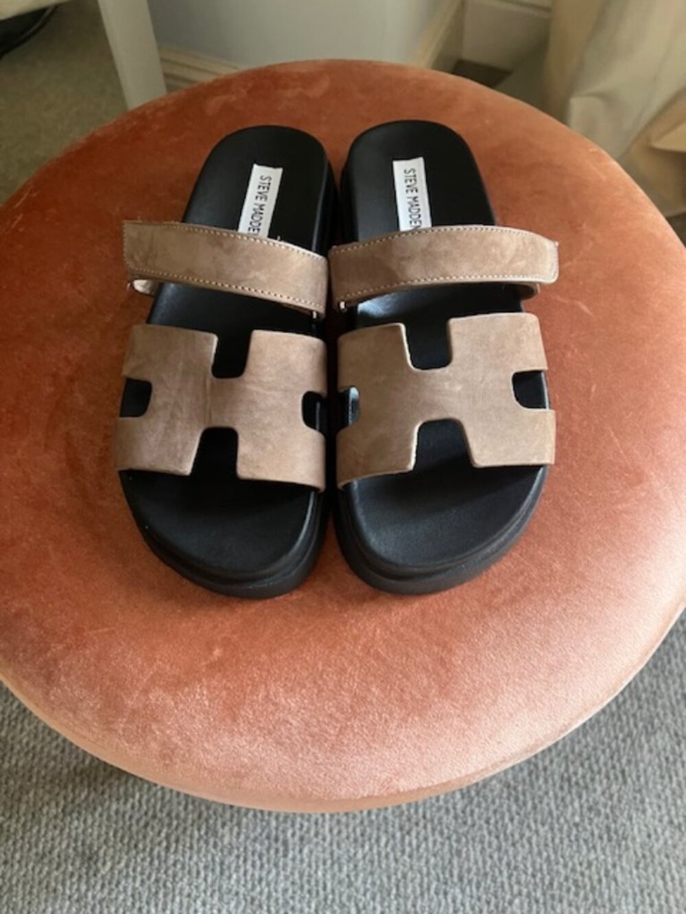 Steve Madden Tan Nubuck slide